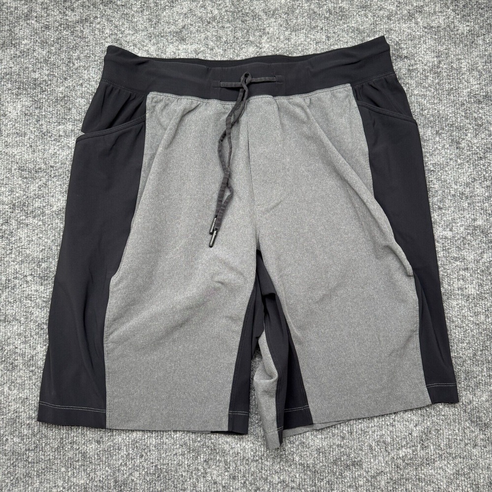 Lululemon Shorts Men's Large Grey Black Running Drawstring Athletic